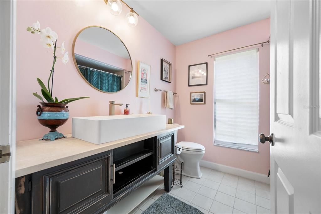 For Sale: $332,000 (3 beds, 2 baths, 1835 Square Feet)