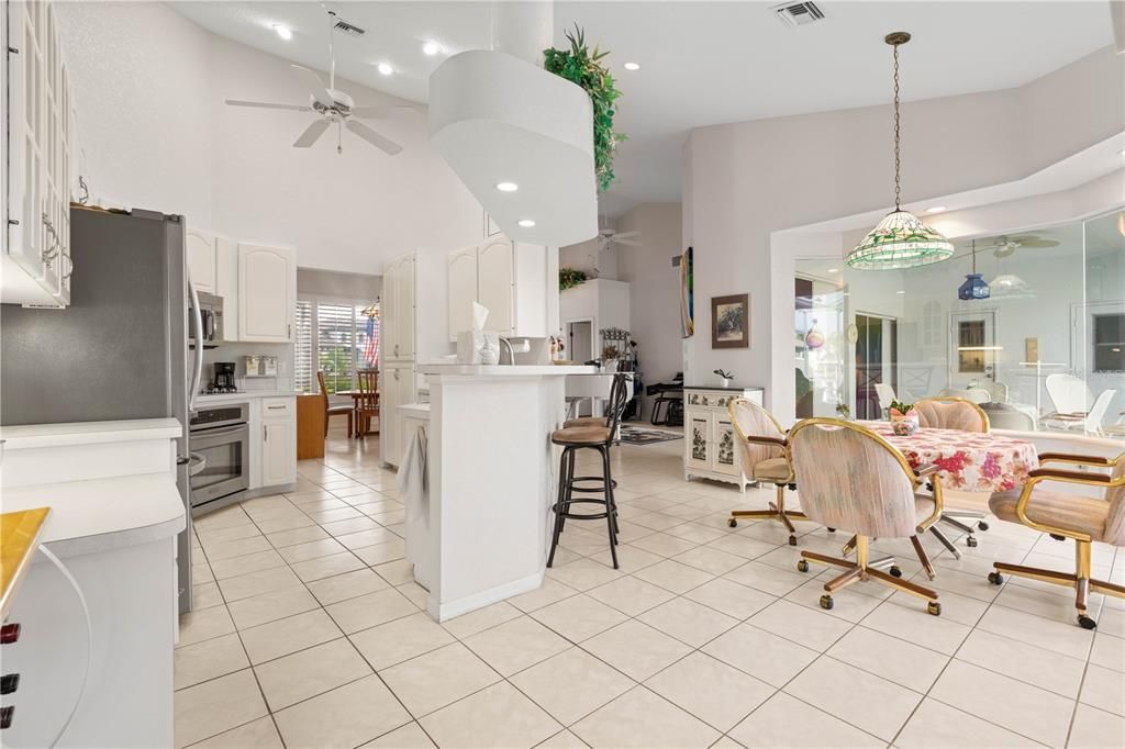 For Sale: $659,000 (3 beds, 2 baths, 2305 Square Feet)