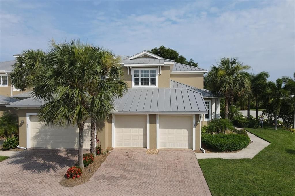 For Rent: $4,200 (4 beds, 3 baths, 2628 Square Feet)