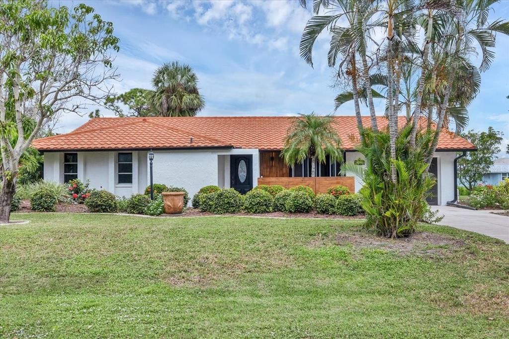 For Rent: $3,200 (2 beds, 2 baths, 1286 Square Feet)