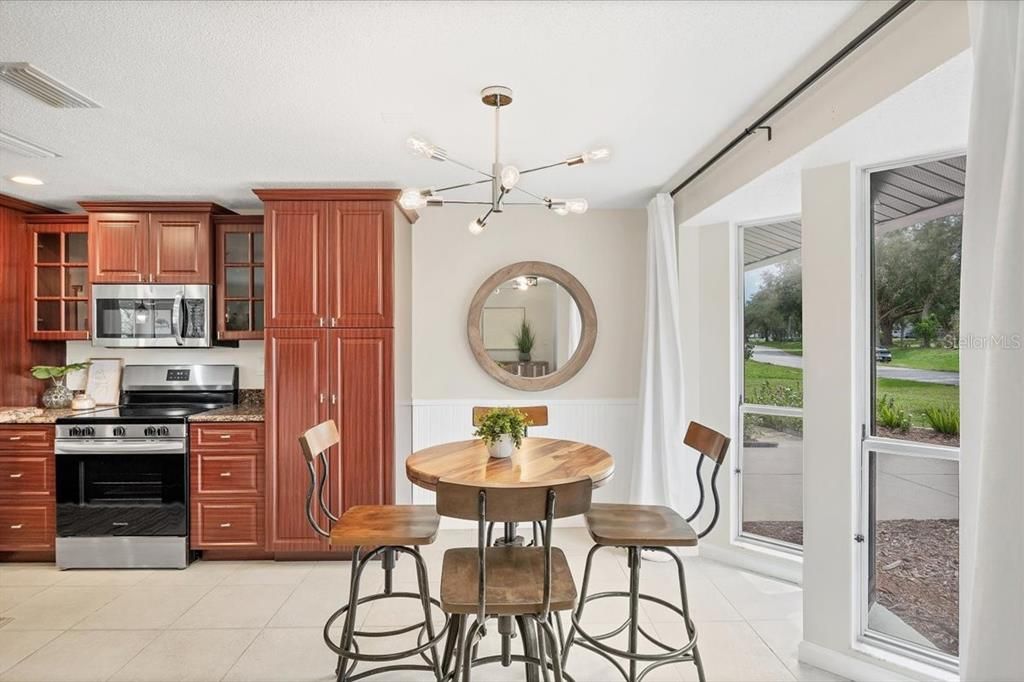 For Rent: $3,200 (2 beds, 2 baths, 1286 Square Feet)