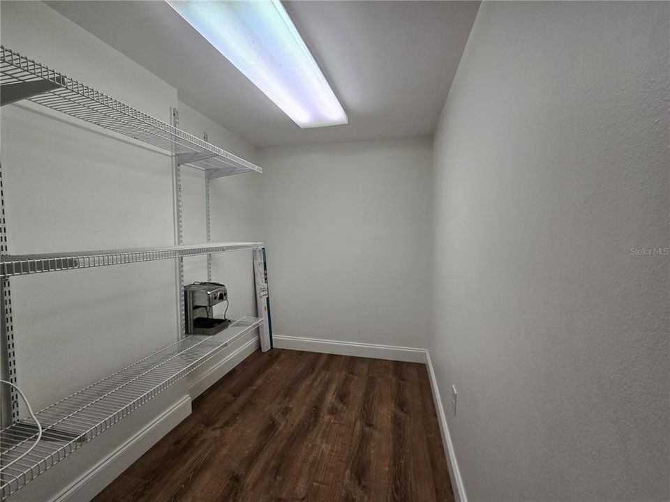 En Renta: $4,200 (4 camas, 3 baños, 2730 Pies cuadrados)
