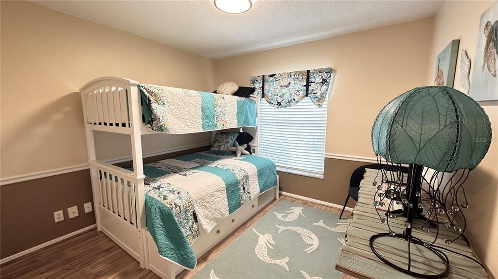 For Rent: $1,850 (2 beds, 2 baths, 906 Square Feet)