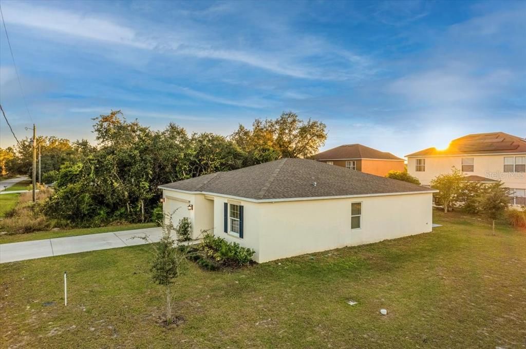 En Venta: $299,995 (3 camas, 2 baños, 1445 Pies cuadrados)