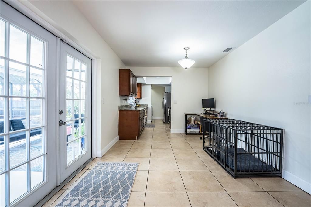 Active With Contract: $339,000 (3 beds, 2 baths, 1424 Square Feet)
