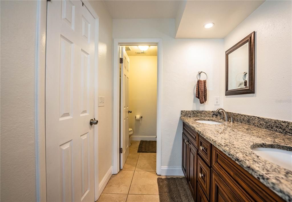 Active With Contract: $339,000 (3 beds, 2 baths, 1424 Square Feet)