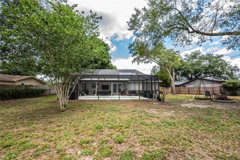 Active With Contract: $339,000 (3 beds, 2 baths, 1424 Square Feet)