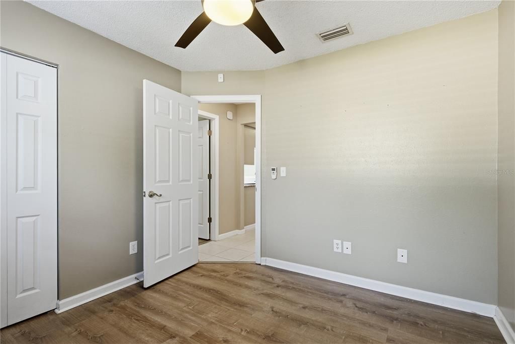 For Rent: $2,600 (3 beds, 2 baths, 1245 Square Feet)