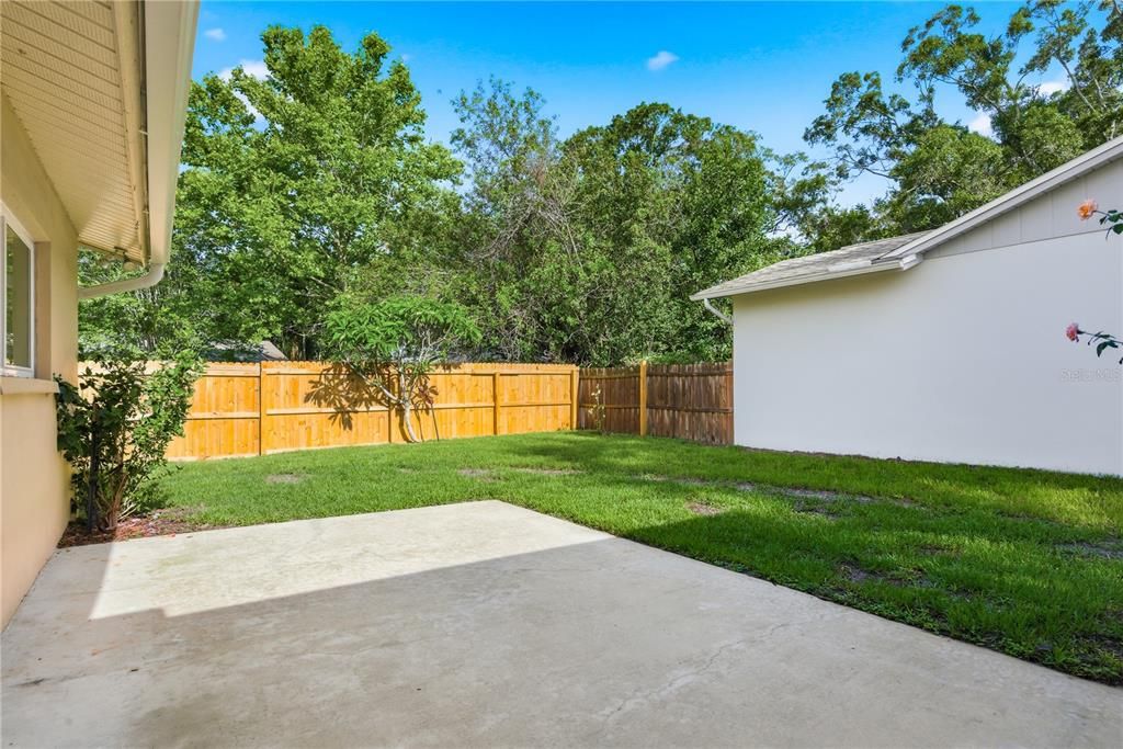 For Rent: $2,600 (3 beds, 2 baths, 1245 Square Feet)
