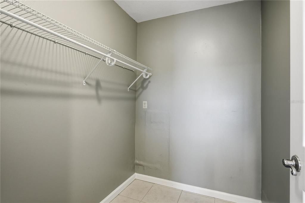 For Rent: $2,600 (3 beds, 2 baths, 1245 Square Feet)