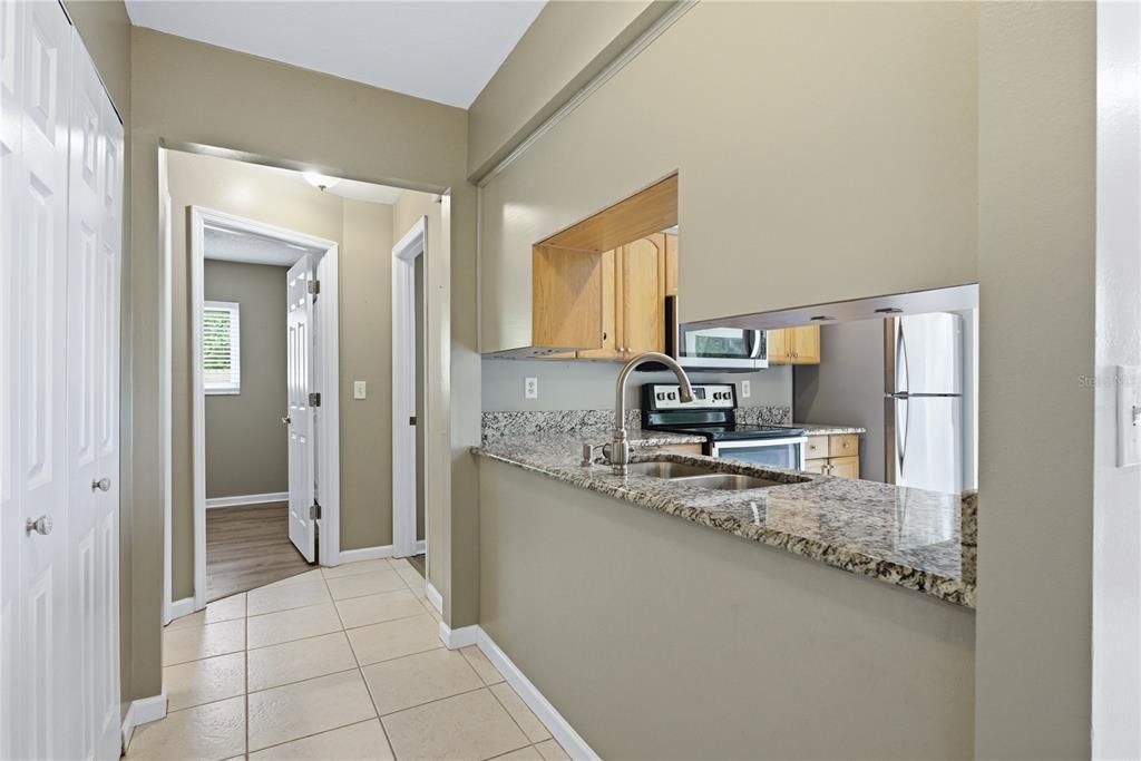 For Rent: $2,600 (3 beds, 2 baths, 1245 Square Feet)