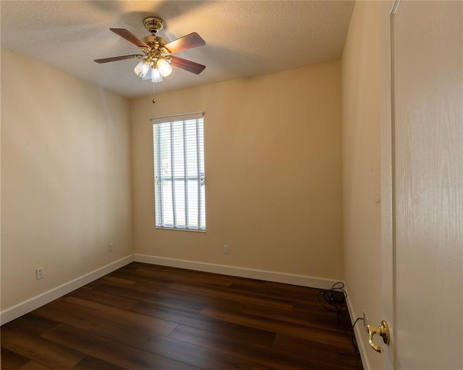 Activo con contrato: $650,000 (4 camas, 3 baños, 2192 Pies cuadrados)