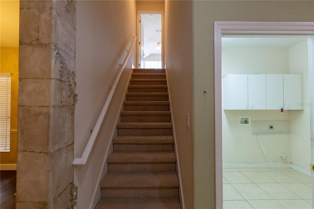 Activo con contrato: $650,000 (4 camas, 3 baños, 2192 Pies cuadrados)
