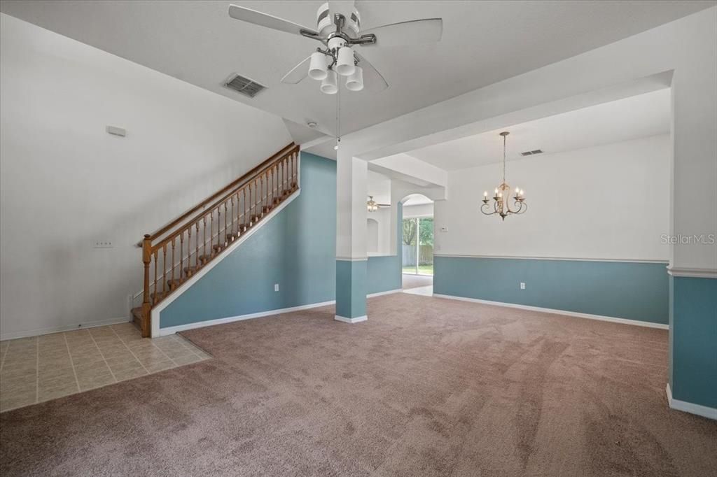 For Rent: $2,250 (4 beds, 2 baths, 2538 Square Feet)