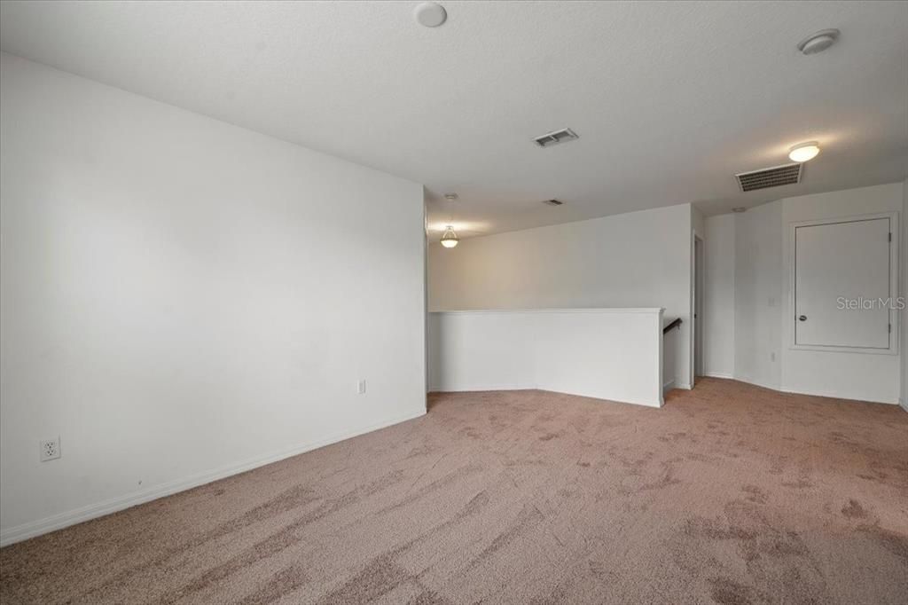 For Rent: $2,250 (4 beds, 2 baths, 2538 Square Feet)