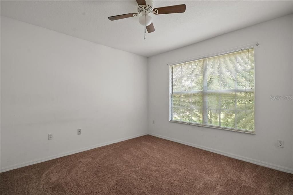 For Rent: $2,250 (4 beds, 2 baths, 2538 Square Feet)