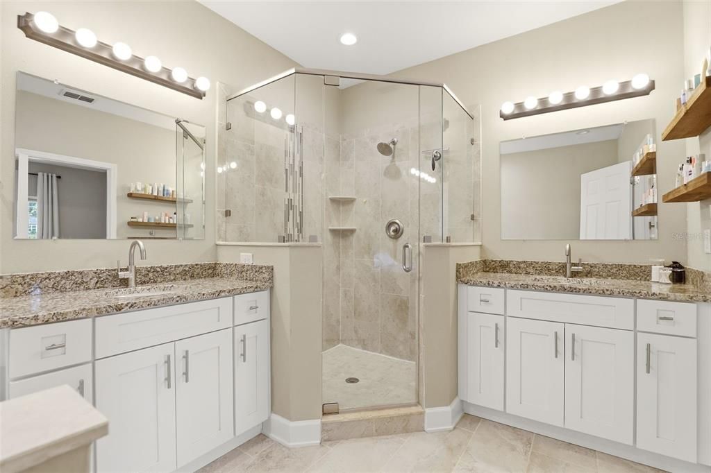 For Sale: $414,000 (4 beds, 2 baths, 1749 Square Feet)