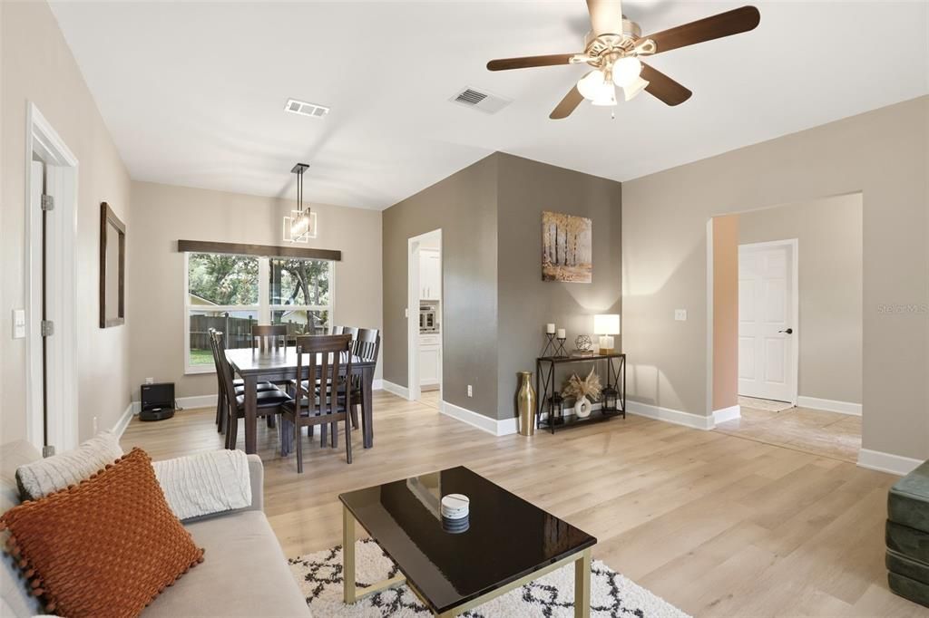 For Sale: $414,000 (4 beds, 2 baths, 1749 Square Feet)