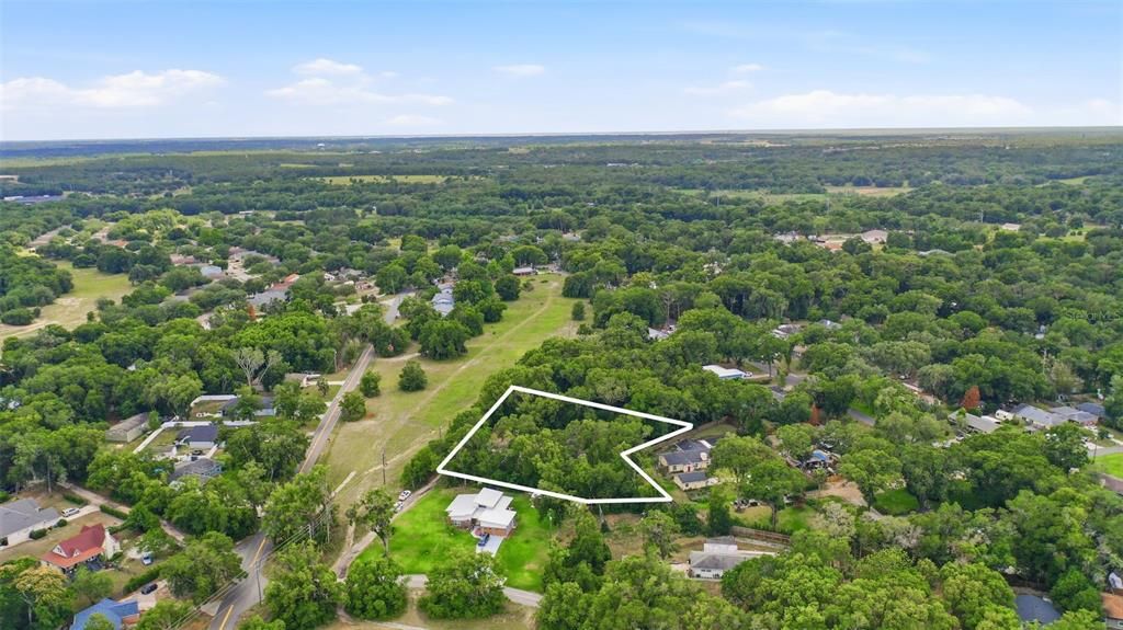 For Sale: $414,000 (4 beds, 2 baths, 1749 Square Feet)