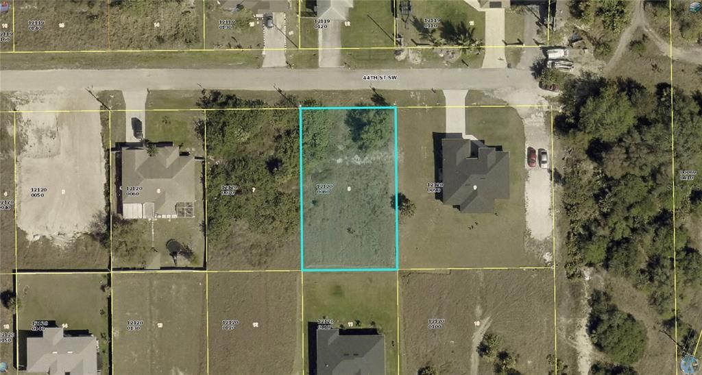 For Sale: $35,000 (0.25 acres)