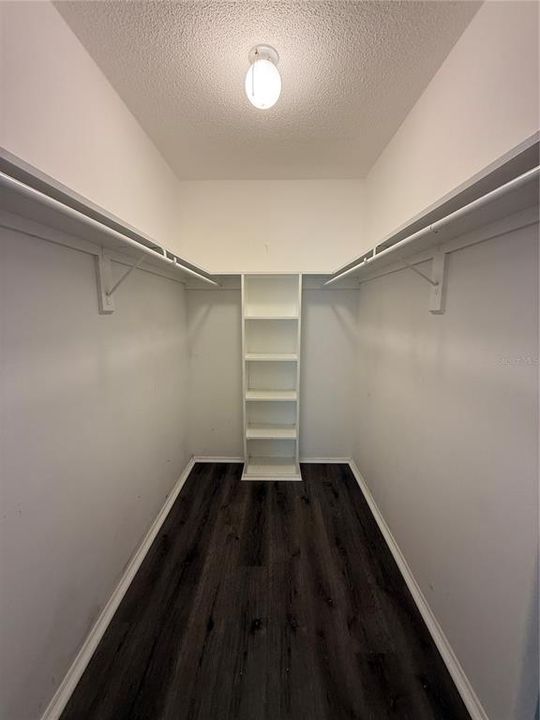 For Rent: $1,700 (2 beds, 2 baths, 1142 Square Feet)