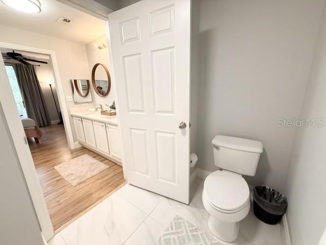 For Sale: $354,000 (3 beds, 3 baths, 1559 Square Feet)