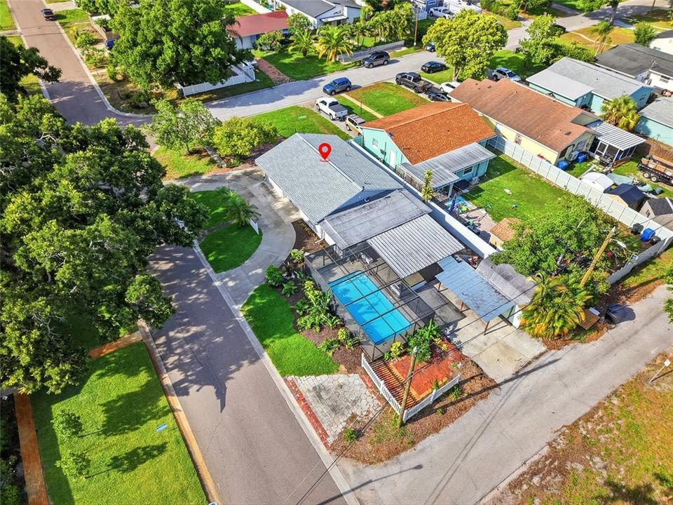 For Sale: $499,999 (3 beds, 2 baths, 1283 Square Feet)