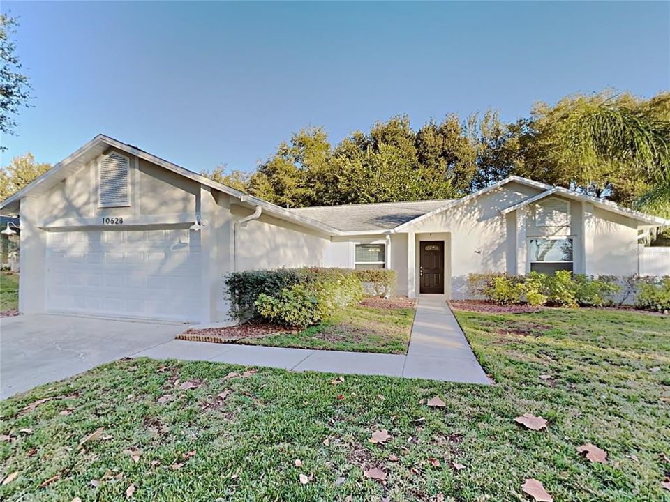 For Rent: $2,250 (3 beds, 2 baths, 1351 Square Feet)
