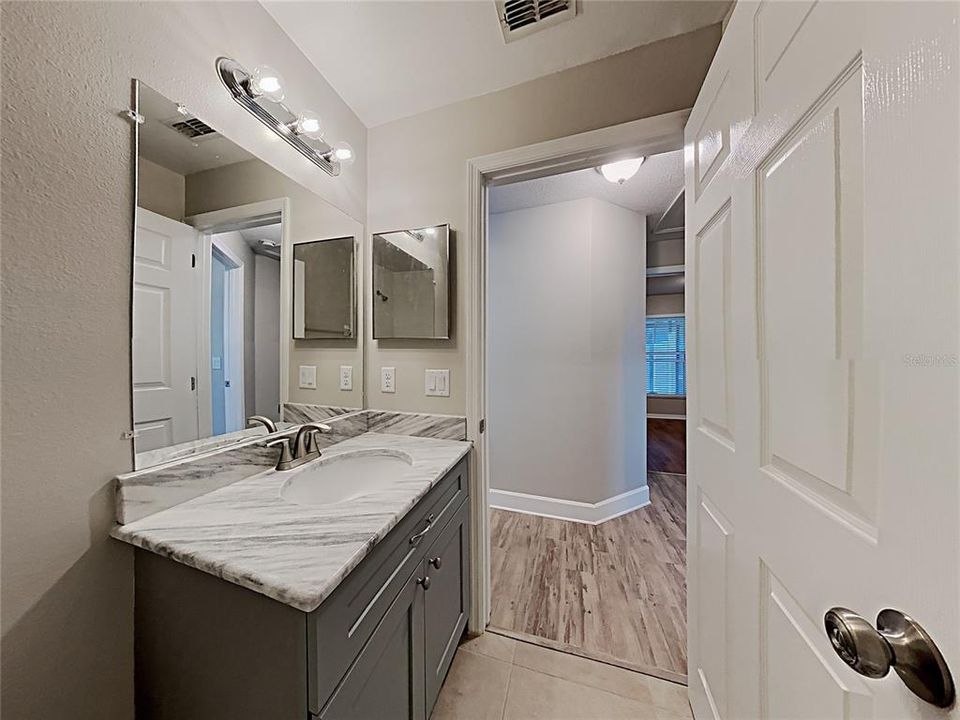 For Rent: $2,250 (3 beds, 2 baths, 1351 Square Feet)