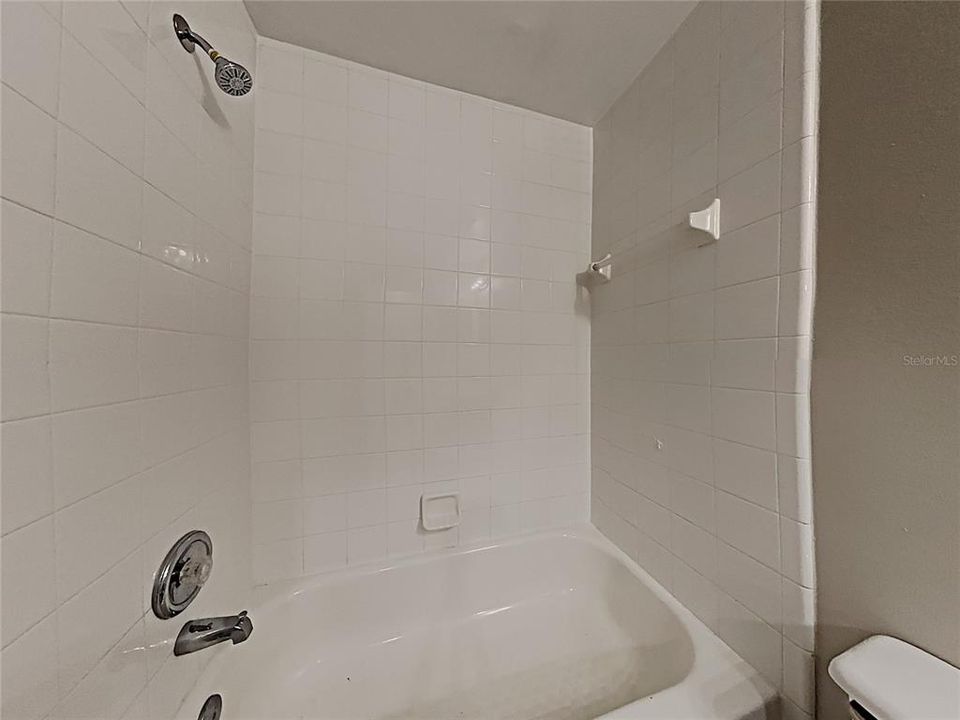 For Rent: $2,250 (3 beds, 2 baths, 1351 Square Feet)