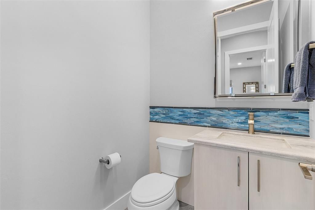 For Sale: $1,649,900 (2 beds, 3 baths, 3138 Square Feet)