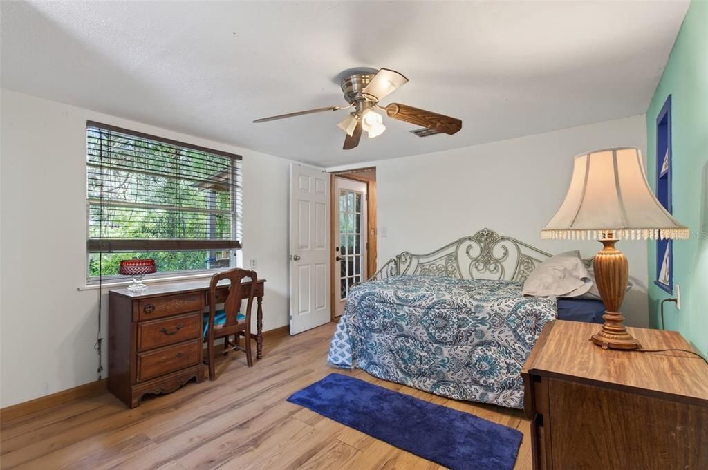 For Sale: $249,500 (3 beds, 2 baths, 1797 Square Feet)