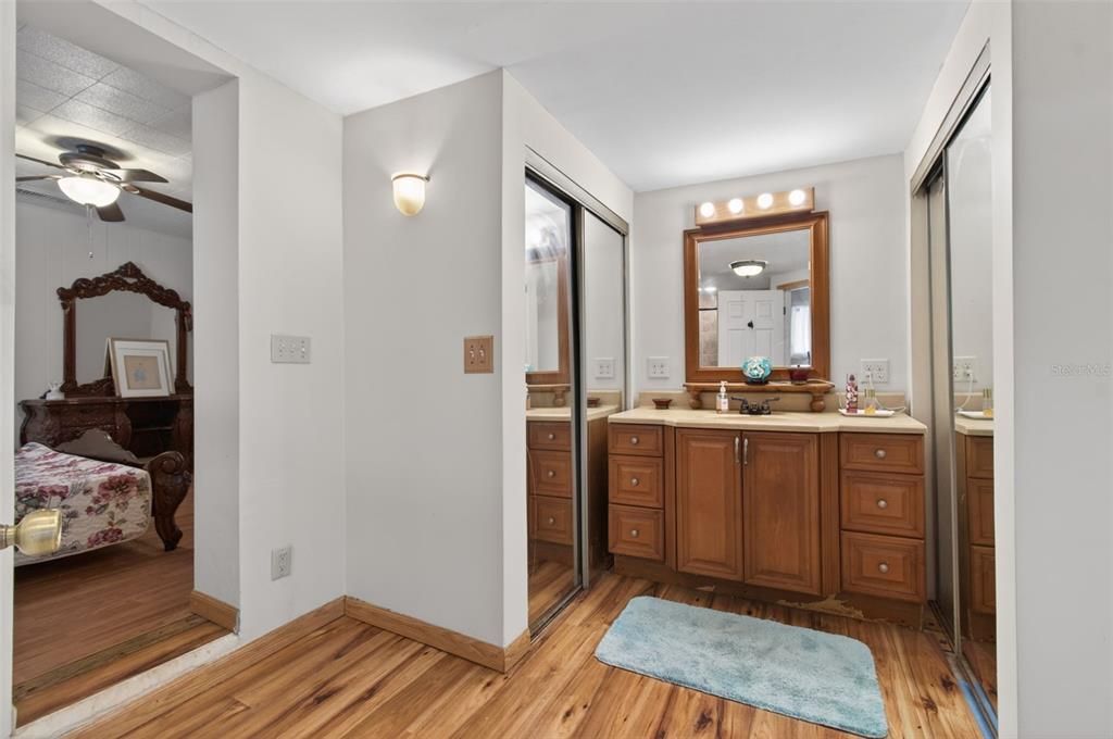 For Sale: $249,500 (3 beds, 2 baths, 1797 Square Feet)