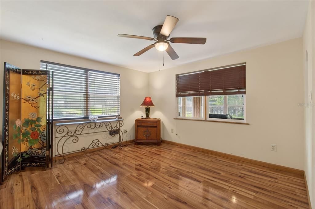 For Sale: $249,500 (3 beds, 2 baths, 1797 Square Feet)