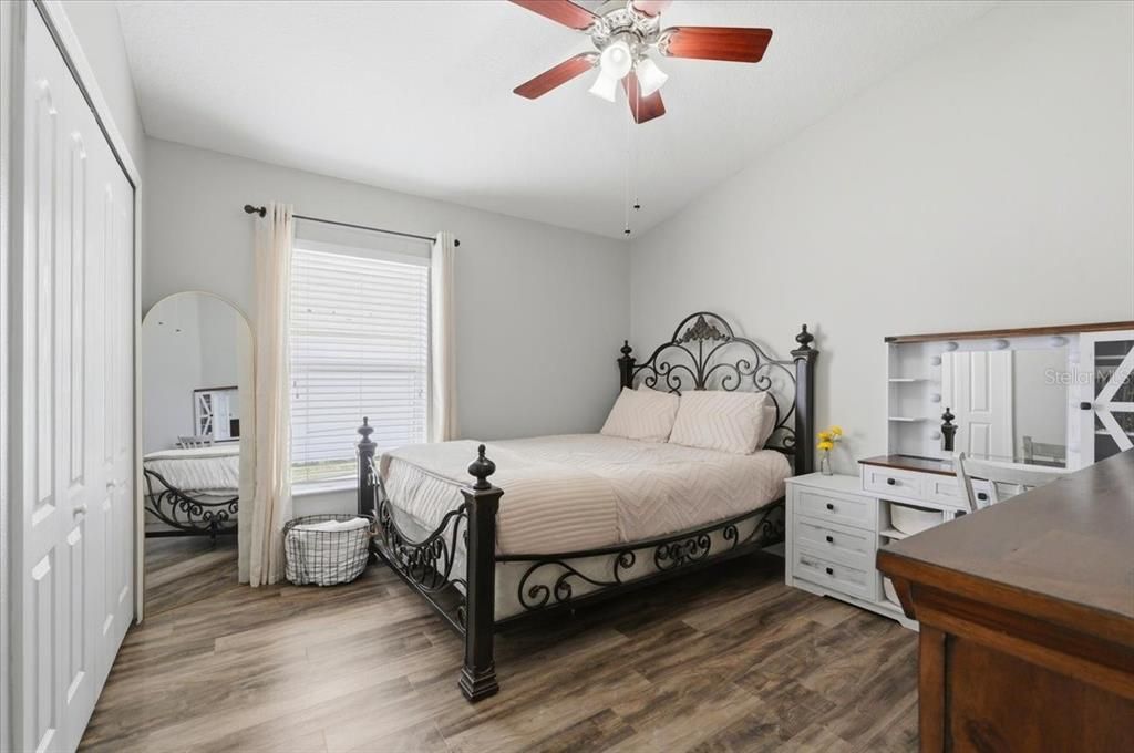 For Sale: $335,000 (4 beds, 2 baths, 1766 Square Feet)