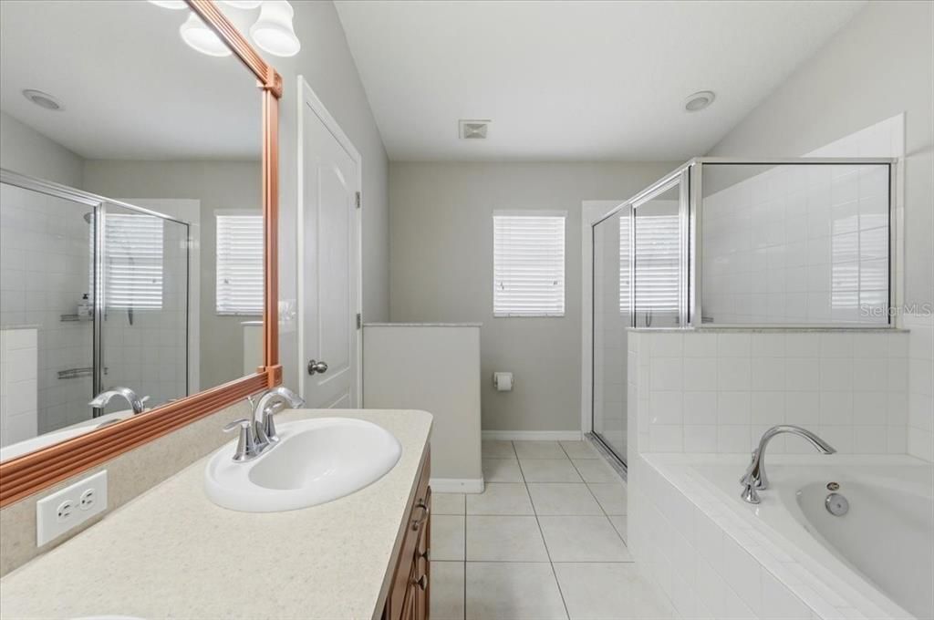 For Sale: $335,000 (4 beds, 2 baths, 1766 Square Feet)