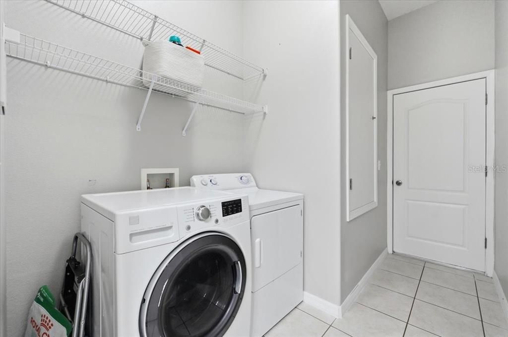 For Sale: $335,000 (4 beds, 2 baths, 1766 Square Feet)