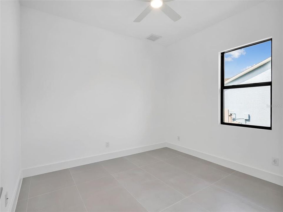 For Sale: $425,000 (3 beds, 2 baths, 1854 Square Feet)