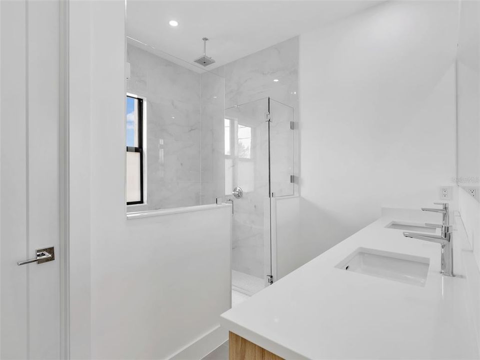 For Sale: $425,000 (3 beds, 2 baths, 1854 Square Feet)