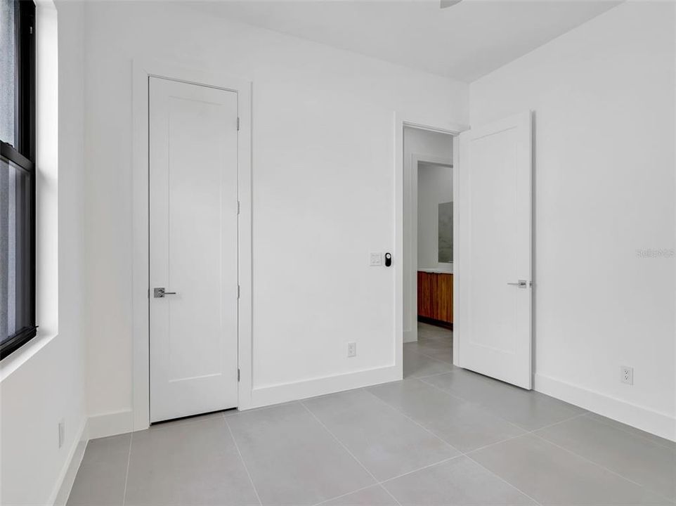 For Sale: $425,000 (3 beds, 2 baths, 1854 Square Feet)