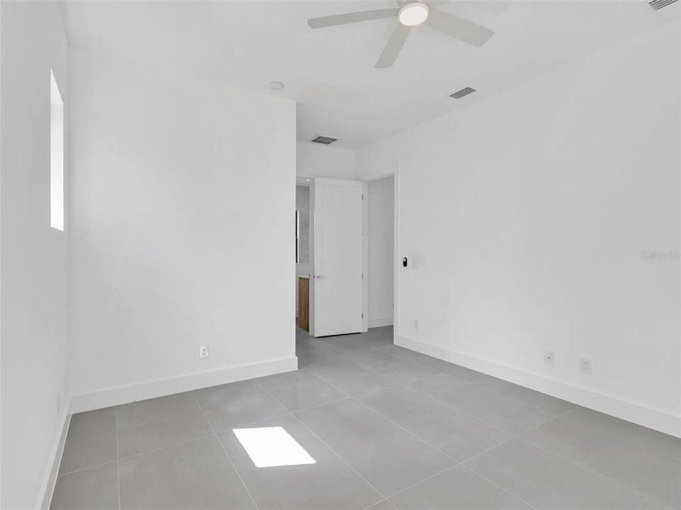 For Sale: $425,000 (3 beds, 2 baths, 1854 Square Feet)