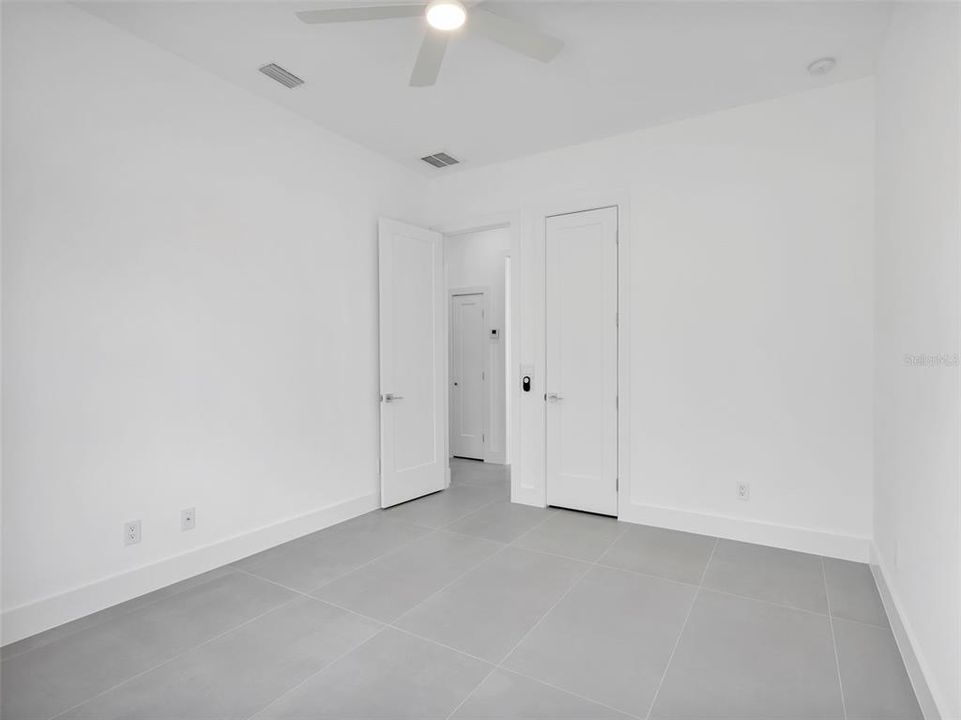 For Sale: $425,000 (3 beds, 2 baths, 1854 Square Feet)
