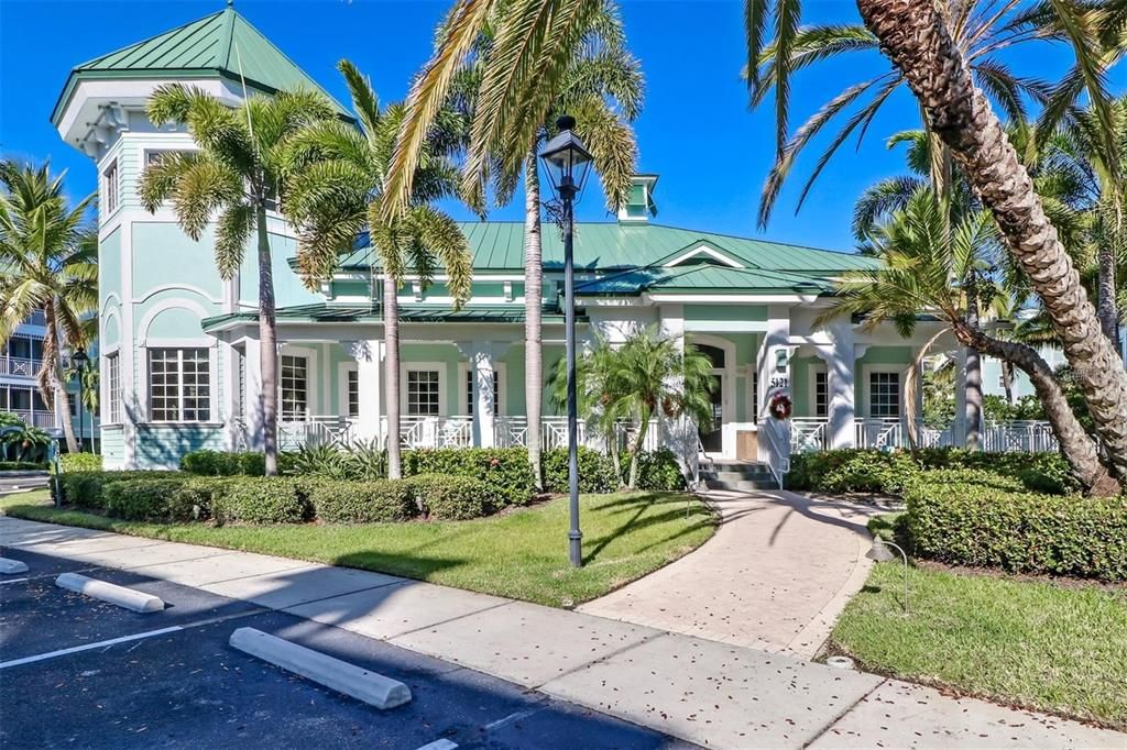 For Rent: $2,600 (3 beds, 2 baths, 1759 Square Feet)