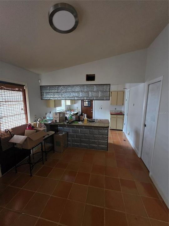 В аренду: $1,975 (2 спален, 2 ванн, 1120 Квадратных фут)