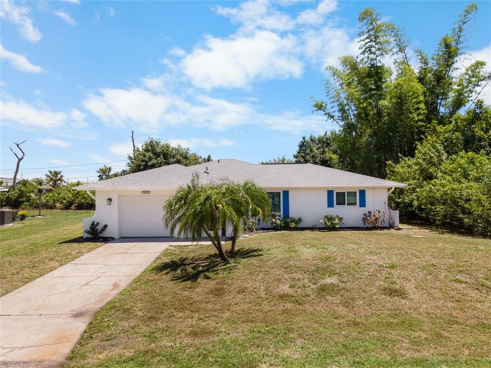Active With Contract: $265,000 (2 beds, 2 baths, 1254 Square Feet)
