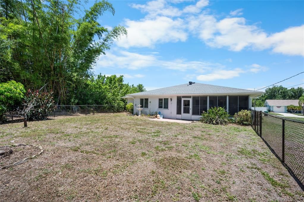 Active With Contract: $265,000 (2 beds, 2 baths, 1254 Square Feet)