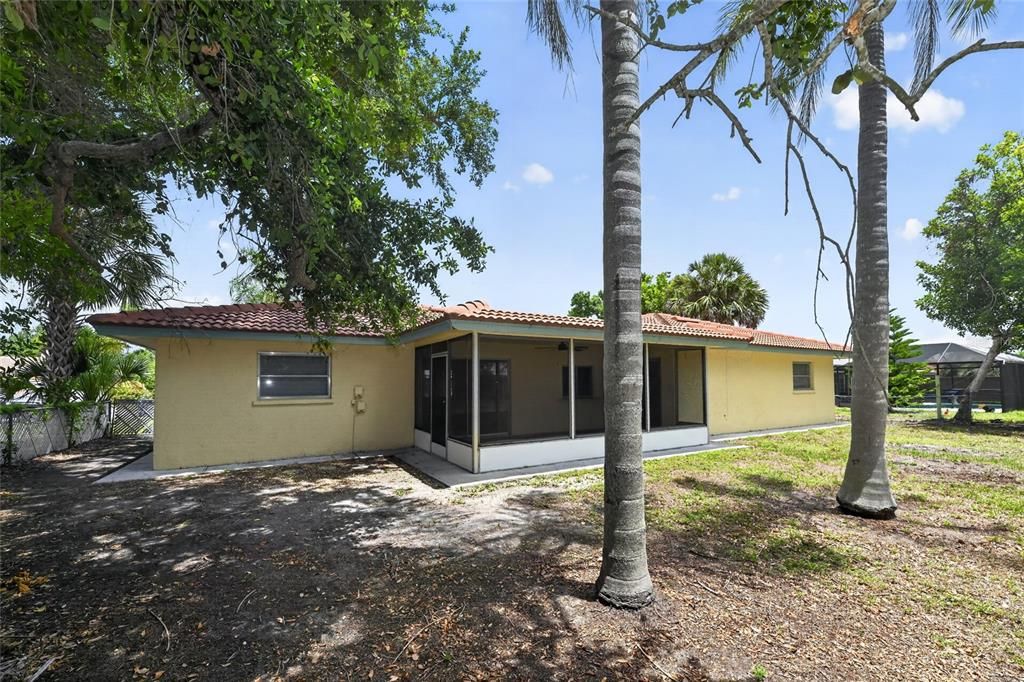 出租: $2,600 (3 贝兹, 2 浴室, 1807 平方英尺)