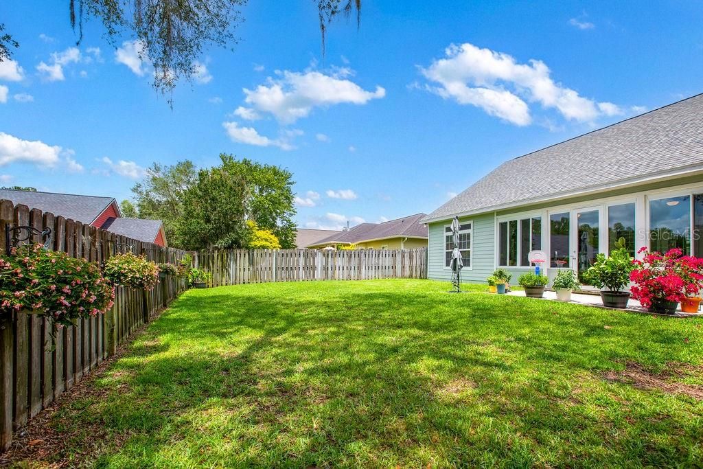 For Sale: $479,900 (4 beds, 2 baths, 2366 Square Feet)