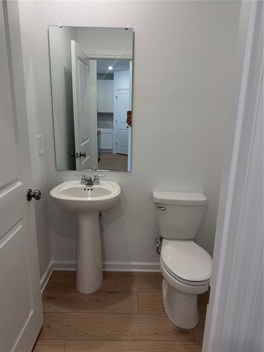 For Rent: $2,350 (3 beds, 2 baths, 1664 Square Feet)