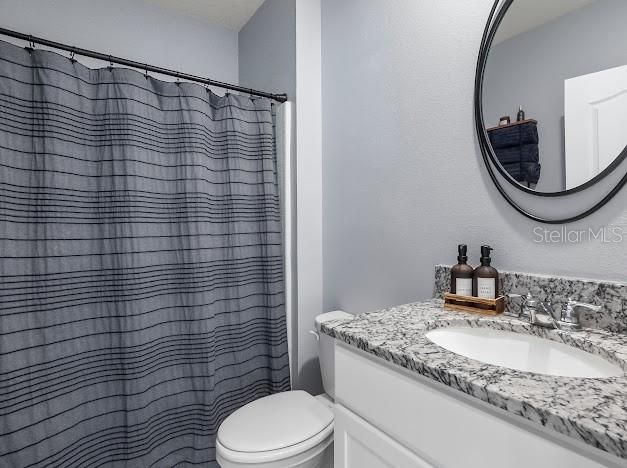 For Sale: $459,000 (5 beds, 3 baths, 2674 Square Feet)